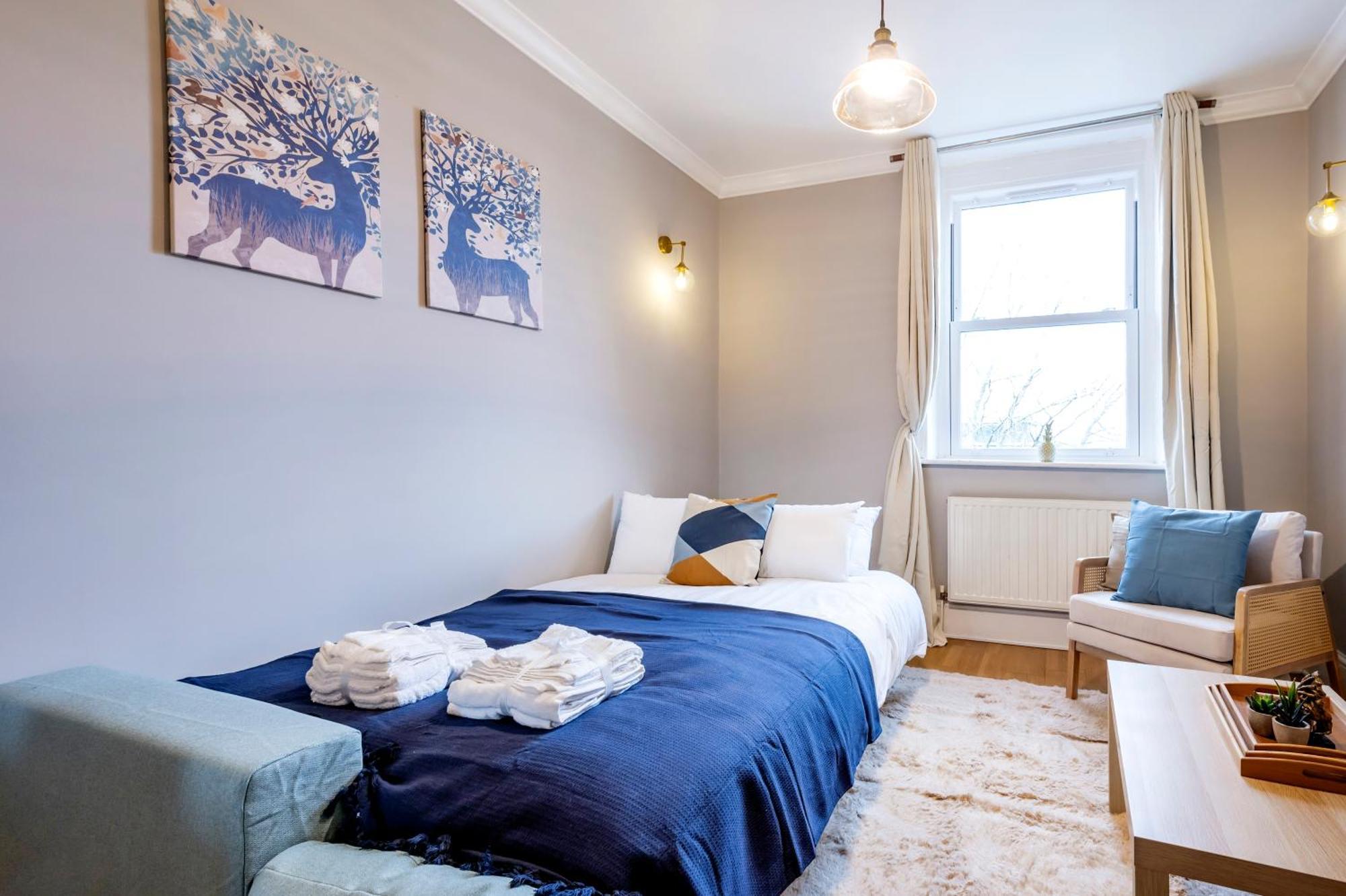 Large 1 Bedroom In Center Of London 3 エクステリア 写真